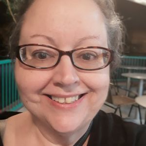 Meet your Posher, Lynn